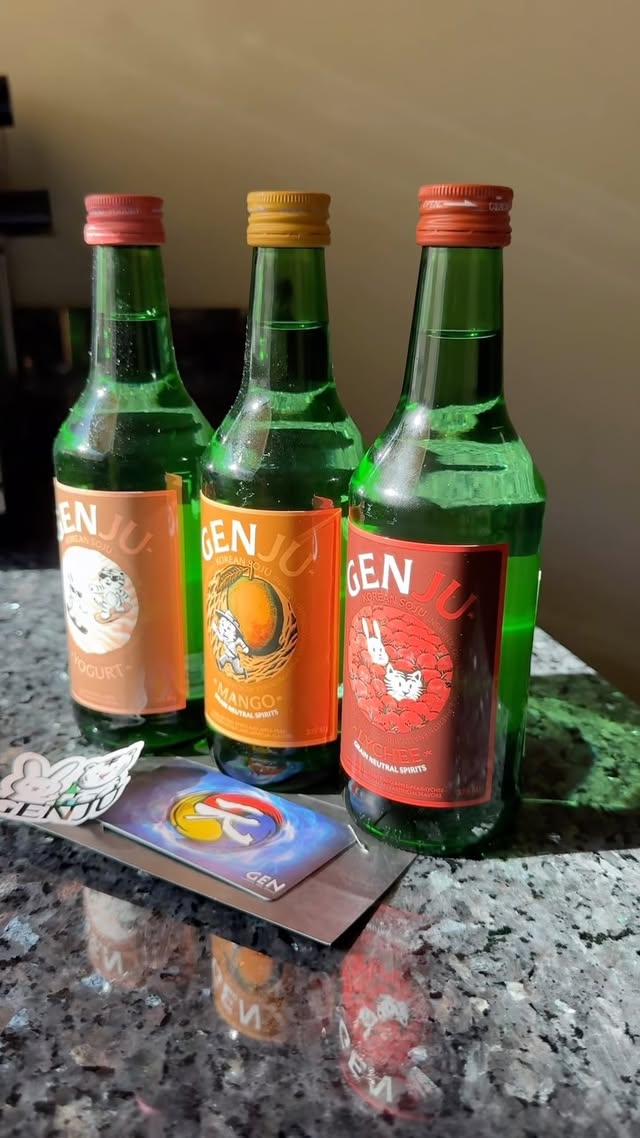 We love a good soju bottle! Thank you @genkoreanbbq & @genju.soju